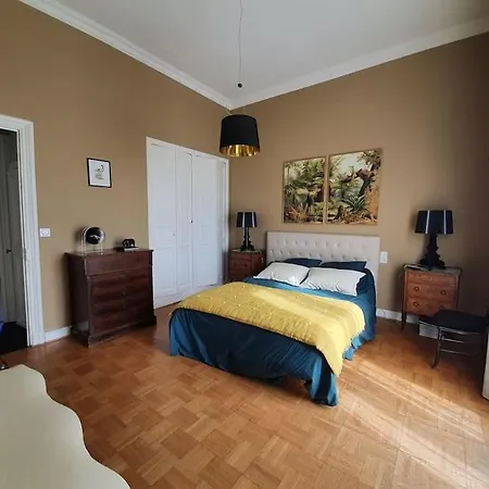 Maison De Maitre Au Bord Du Canal Du Midi *